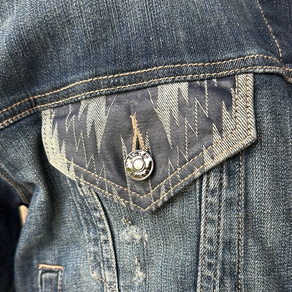 Ariat Women's Blue Denim Jacket - Picture 5 of 10